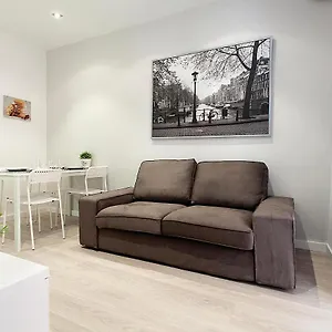 Mab2 - Mab2 - Apt At Street Level With Private Terrace Apartment Barcelona